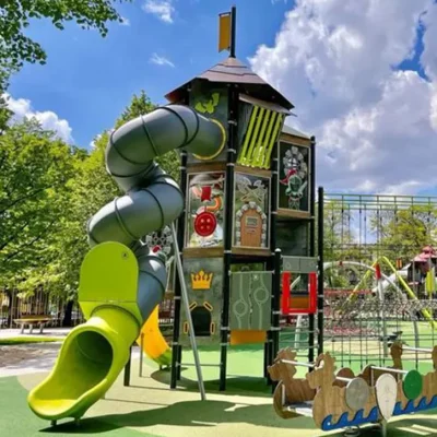large-play-towers